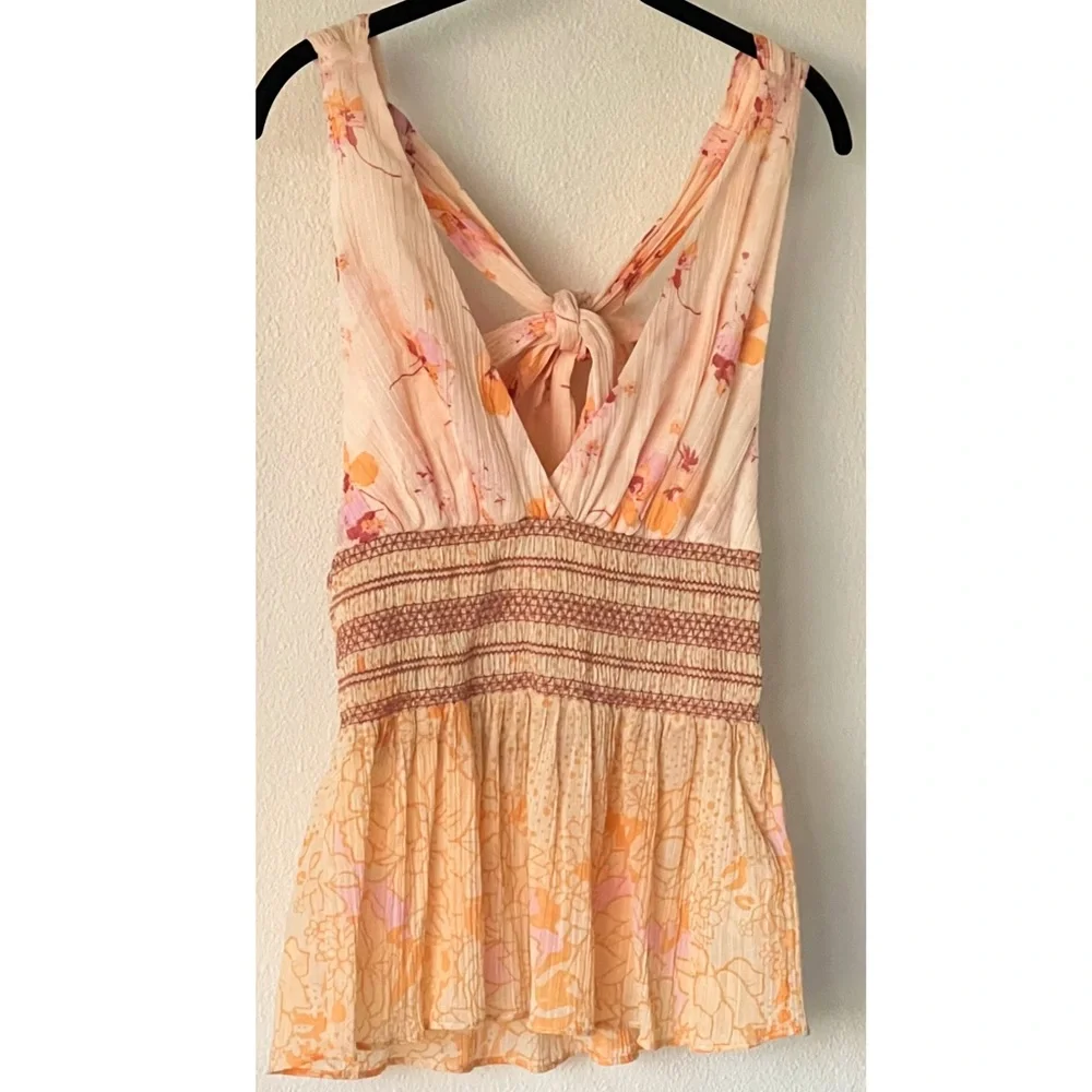 FREE PEOPLE Bohemian Y2K Style Babydoll Floral Pink Smocked Tank Top Size Small